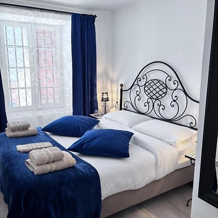 Shanti'S Andalusian Rooms มาลากา ภายนอก รูปภาพ