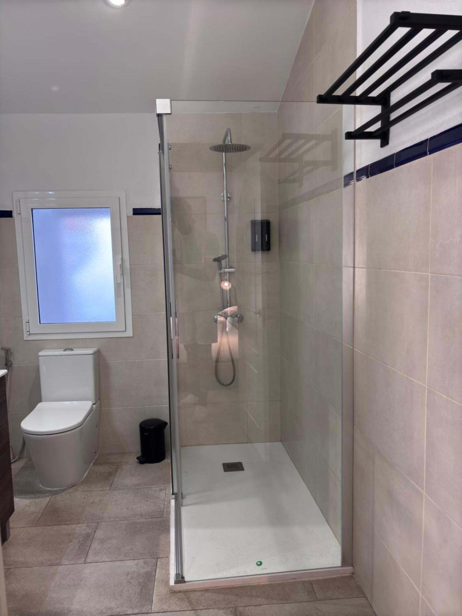 Shanti'S Andalusian Rooms มาลากา ภายนอก รูปภาพ