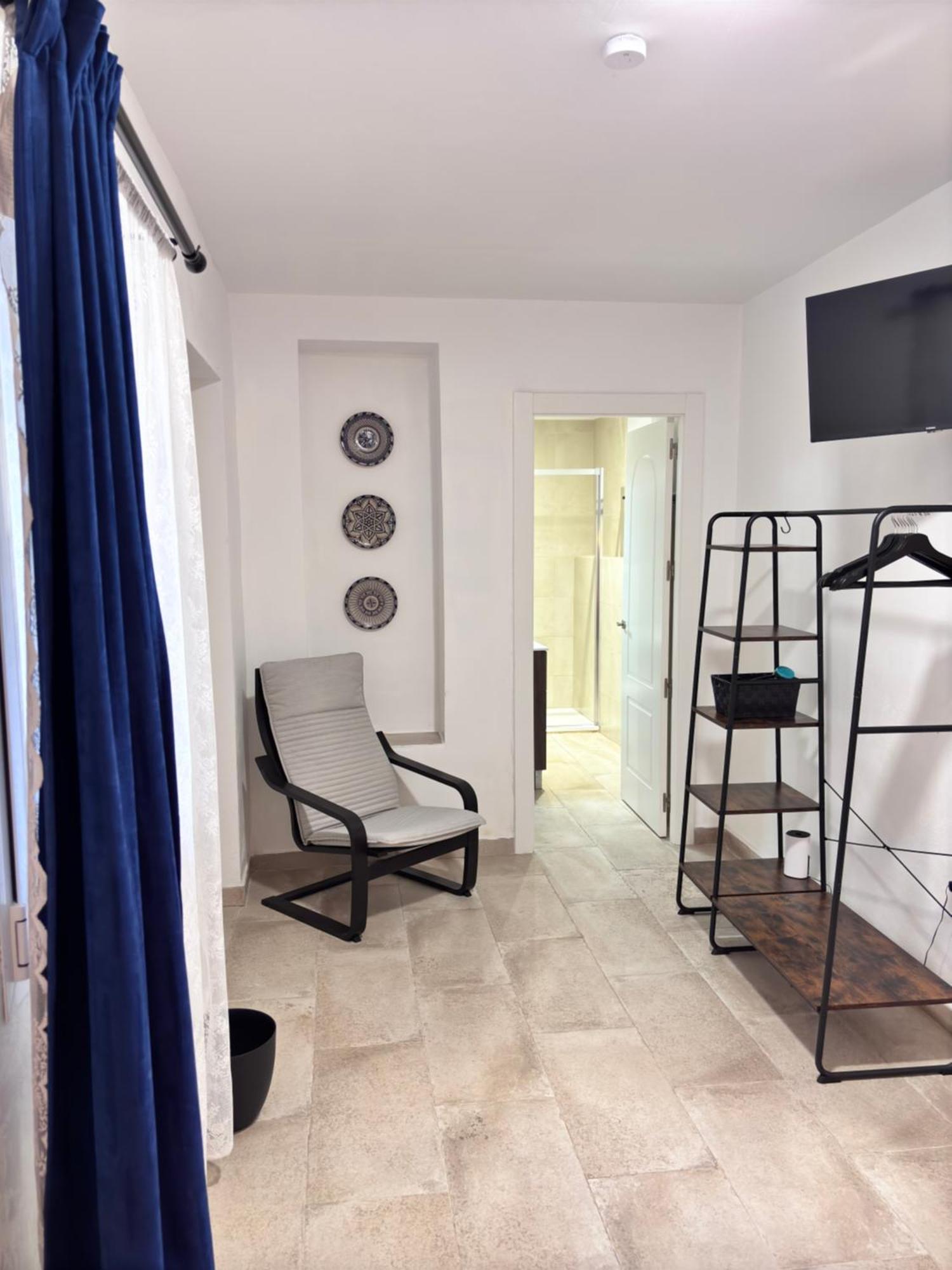 Shanti'S Andalusian Rooms มาลากา ภายนอก รูปภาพ